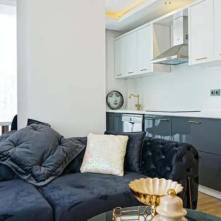 Niss Gold Apartment