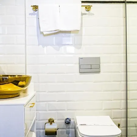 Niss Gold Apartment